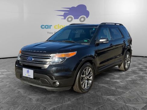Used 2015 Ford Explorer XLT w/ Equipment Group 202B image 1