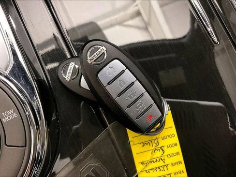 Used 2019 Nissan Armada Platinum w/ Captain's Chairs Package image 14