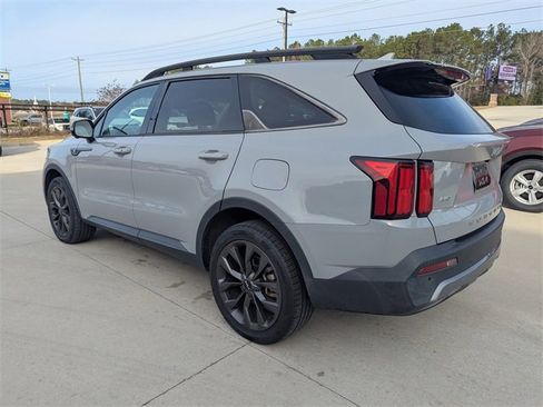 Used 2022 Kia Sorento SX Prestige w/ Rust Color Package image 5
