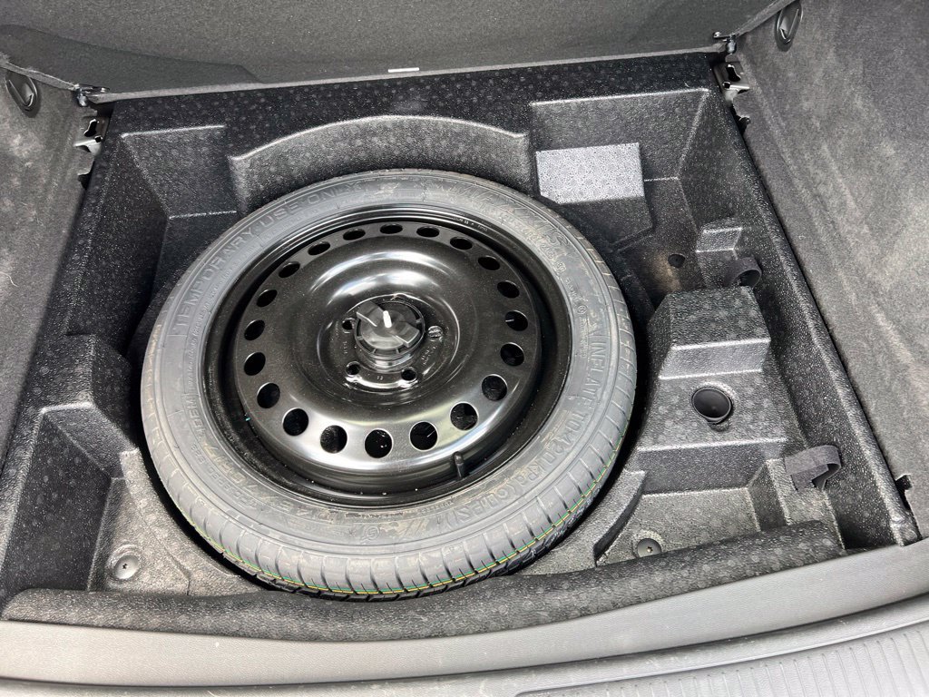 Used 2023 Buick Envision Avenir FWD image 34
