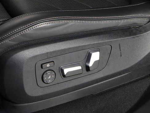 Certified 2023 BMW X5 sDrive40i w/ Premium Package image 23