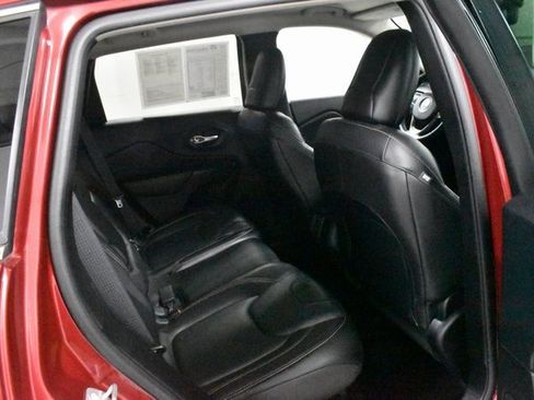Used 2015 Jeep Cherokee Limited image 17