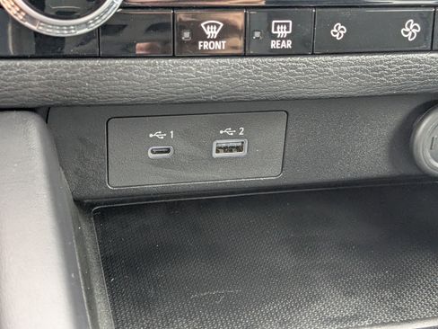 Used 2023 Mitsubishi Outlander SE image 26