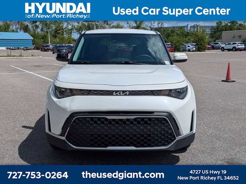 Used 2024 Kia Soul LX w/ Option Group 015 image 8