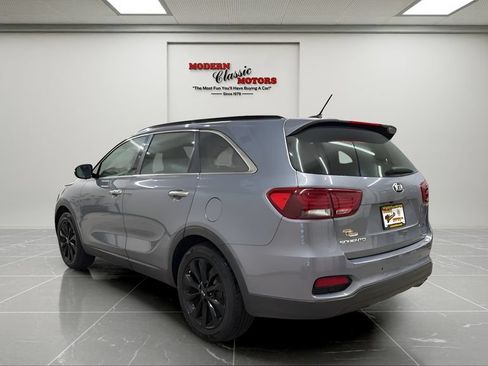 Used 2020 Kia Sorento S FWD image 5