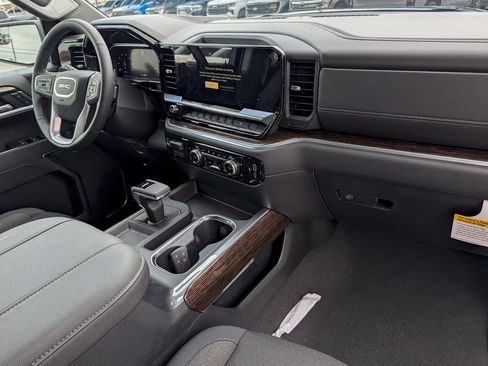 New 2026 GMC Sierra 1500 Elevation w/ Preferred Package AWD/4WD image 32
