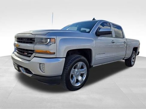 Used 2016 Chevrolet Silverado 1500 LT w/ All Star Edition image 5