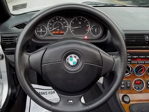 Used 2002 BMW Z3 2.5i image 11