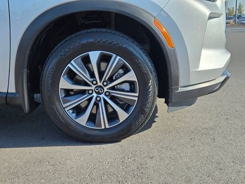 Certified 2023 INFINITI QX60 Pure AWD/4WD image 12