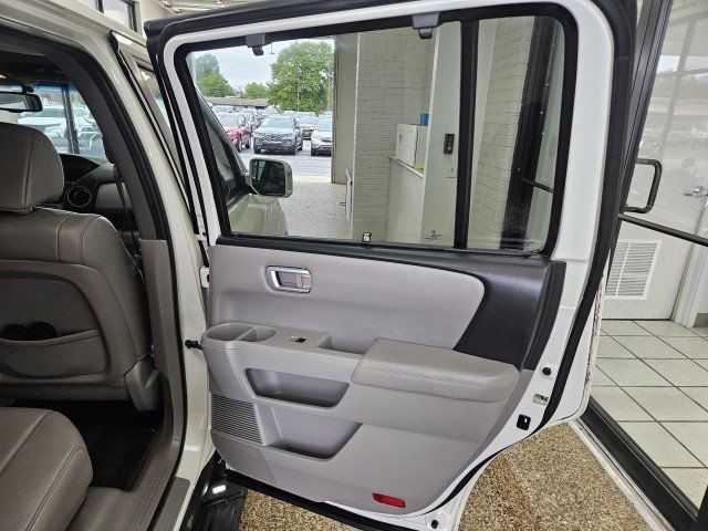 Used 2014 Honda Pilot Touring image 17