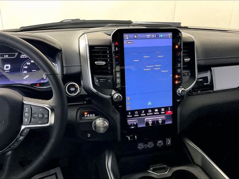 Used 2025 RAM 1500 Laramie image 7