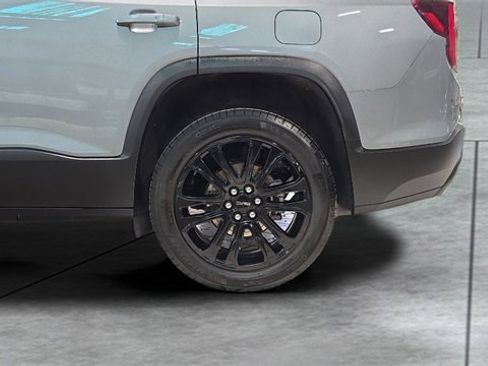 Used 2023 GMC Acadia SLE w/ Driver Convenience Package image 31