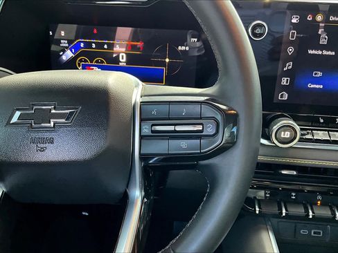 Used 2024 Chevrolet Colorado ZR2 w/ Technology Package image 24