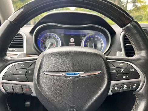 Used 2016 Chrysler 300 C w/ Safetytec Plus Group image 23