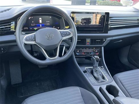 Used 2025 Volkswagen Jetta S image 6