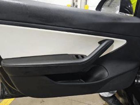 Used 2019 Tesla Model 3 Performance AWD/4WD image 24