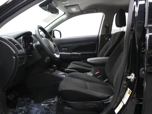 Used 2020 Mitsubishi Outlander Sport SE image 7