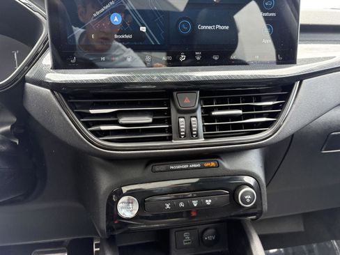 Used 2023 Ford Escape ST-Line w/ Tech Pack #1 AWD/4WD image 16