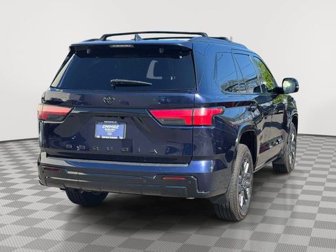 Used 2024 Toyota Sequoia Platinum AWD/4WD image 5