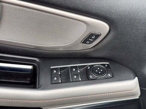 Used 2025 Ford Expedition Active image 12