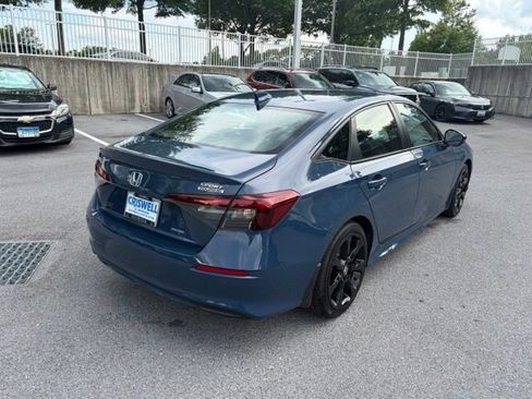 Used 2025 Honda Civic Sport Touring image 8
