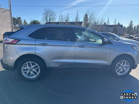 Used 2024 Ford Edge SEL image 10