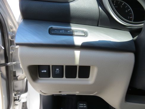 Used 2016 Nissan Maxima 3.5 S image 17