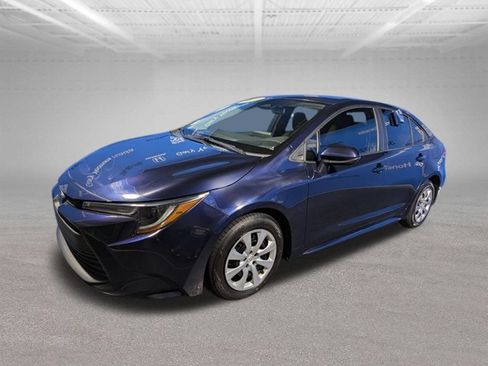 Used 2023 Toyota Corolla LE FWD image 9