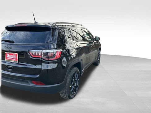 New 2026 Jeep Compass Latitude image 6