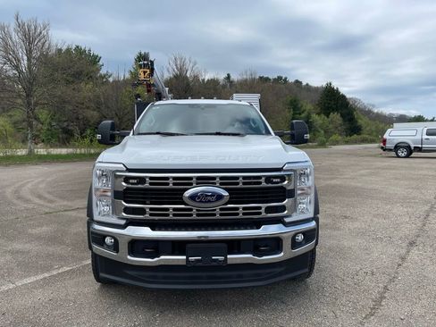 New 2025 Ford F550 4x4 Supercab Super Duty image 15