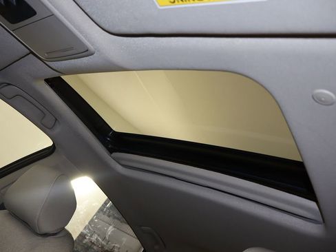 Used 2024 Honda Accord EX image 21