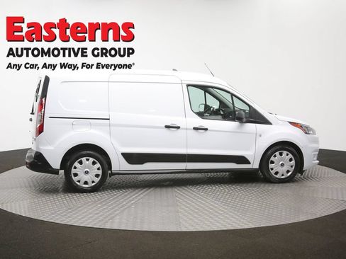 Used 2022 Ford Transit Connect XLT FWD image 38