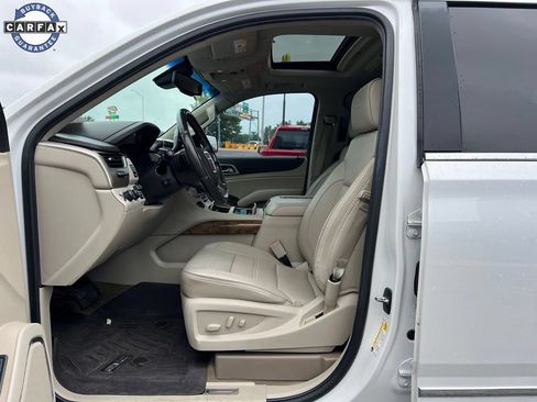 Used 2017 GMC Yukon Denali w/ Open Road Package AWD/4WD image 8