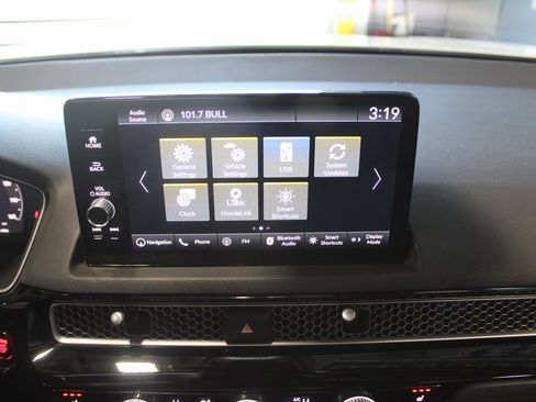 Used 2023 Honda Civic Touring image 30