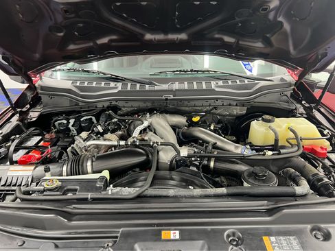 Used 2022 Ford F350 Platinum image 7