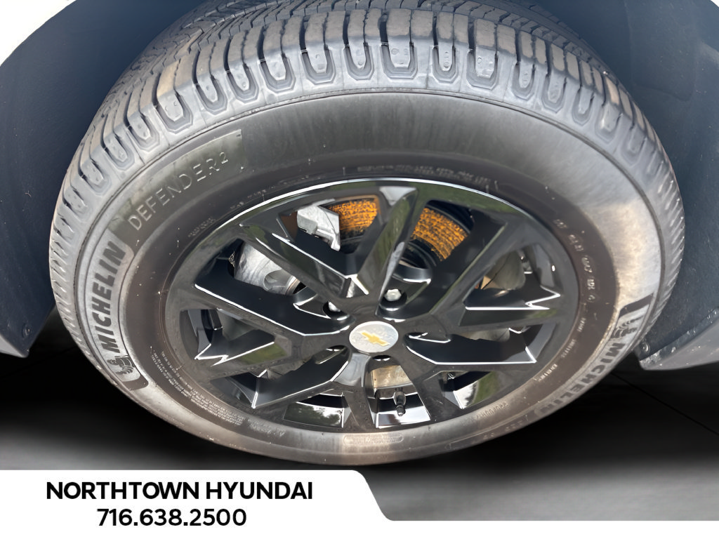 Used 2023 Chevrolet Equinox LT FWD image 38