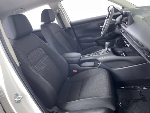 Used 2023 Honda HR-V LX image 23