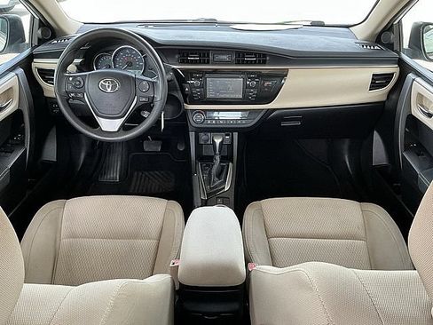 Used 2015 Toyota Corolla LE FWD image 15