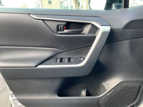 Used 2025 Toyota RAV4 LE image 18