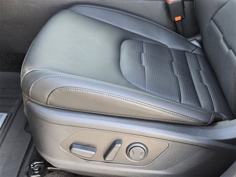 New 2026 Kia Sportage SX image 17