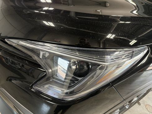 Certified 2025 Subaru Ascent Bronze Edition AWD/4WD image 17