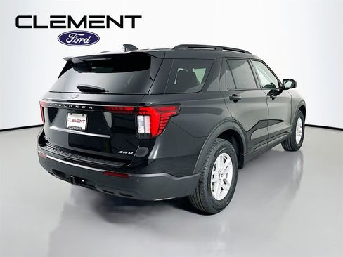 New 2026 Ford Explorer Active image 6