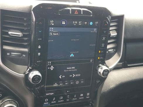 Used 2023 RAM 1500 Big Horn AWD/4WD image 24