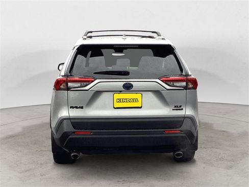 Certified 2021 Toyota RAV4 XLE image 4