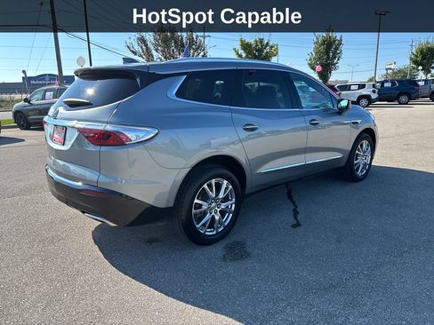 Used 2023 Buick Enclave Essence w/ Experience Buick Package AWD/4WD image 6