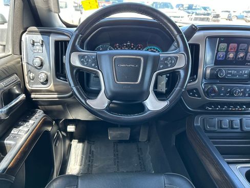 Used 2019 GMC Sierra 3500 Denali w/ Duramax Plus Package image 9