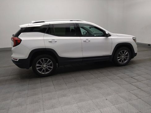 Used 2022 GMC Terrain SLT AWD/4WD image 10