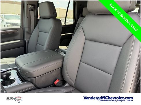 New 2026 Chevrolet Suburban LT w/ Comfort Package RWD image 23