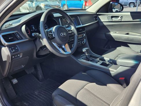 Used 2020 Kia Optima LX image 8
