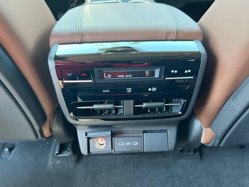 Used 2026 Acura MDX FWD w/ Technology Package image 21